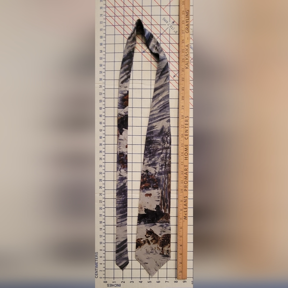Vintage wolf tie 2for $10